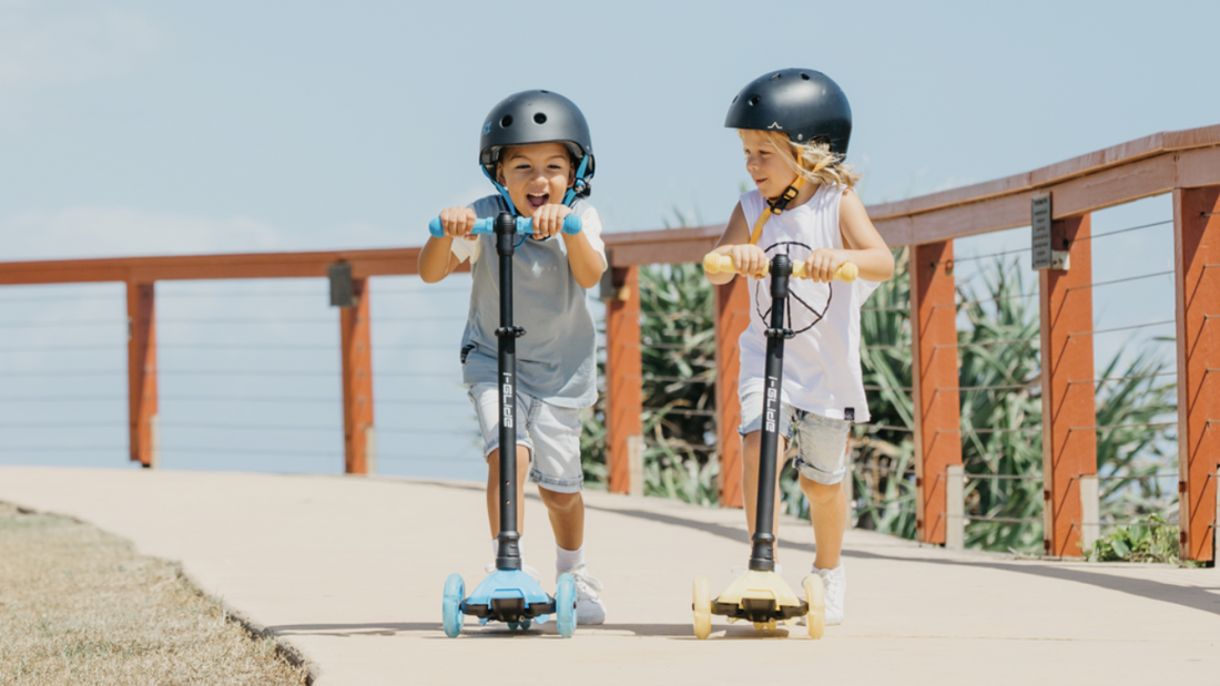 Compare the i-Glide 3-Wheel Scooter to the Globber 3-Wheel Scooter